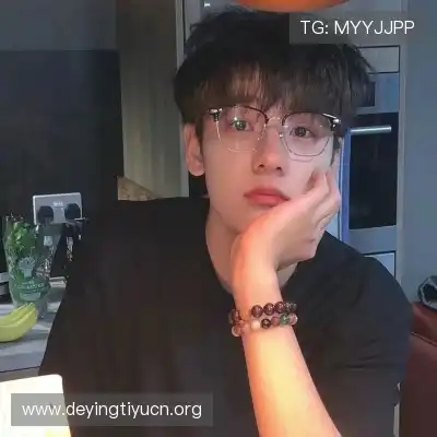 孟含